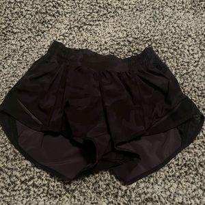 Lululemon hotty hot shorts
